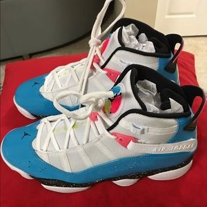 Meet your Posher, Tevez